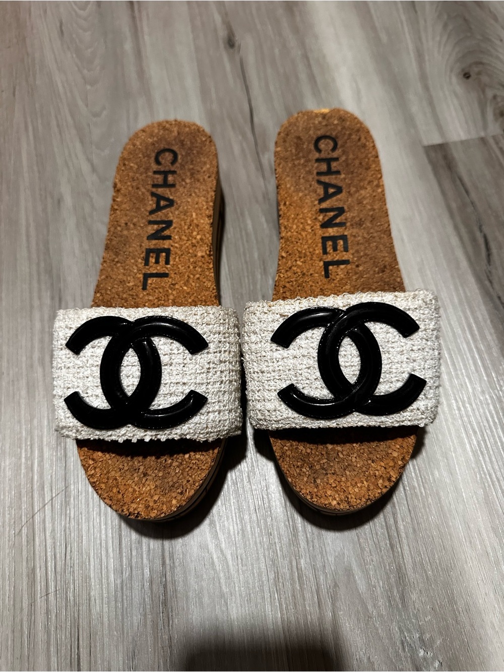 CHANEL White Tweed Slide Sandals with Black CC Emblems